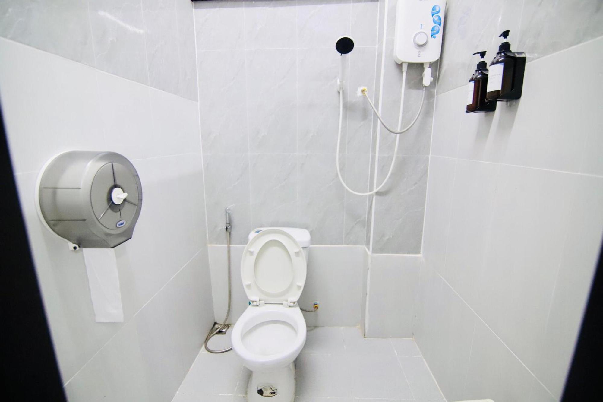 Chanthavong Hostel Luang Prabang Esterno foto